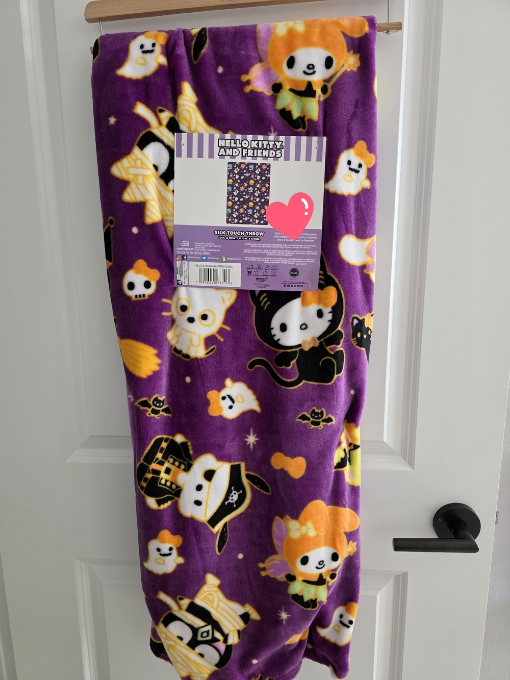 NWT Hello Kitty & Friends Purple Halloween Throw